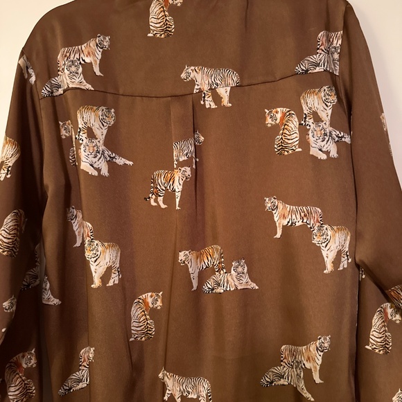 Zara brown oversized button down printed shirt, Sz Small - Picture 7 of 8